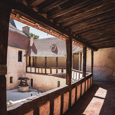 Casa vacanze Le Chateau De La Mothe De Vicq *
